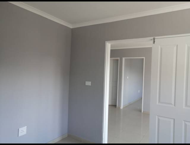 3 BEDROOM APARTMENT FOR SALE IN FAIRBREEZE